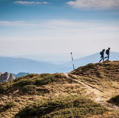 10 consells per les excursions de muntanya amb infants i joves