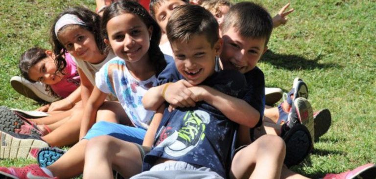 7 activitats i una Colla EnCORatjada per prevenir el bullying a l’escola i l’esplai