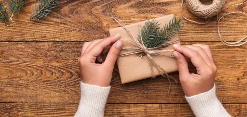 Regals reciclats Fundesplai