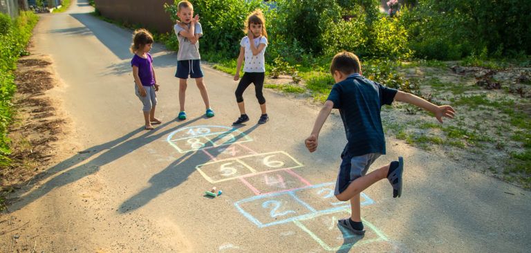 23 jocs tradicionals per l’esplai o l’escola