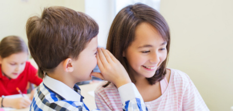 Rumors en cadena activitat proposta educativa Amb veu i en peu